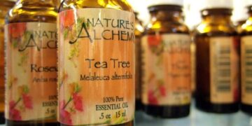 tea tree oil for acne