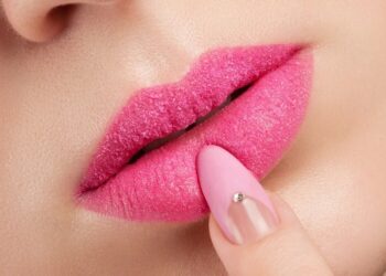 lips and nail