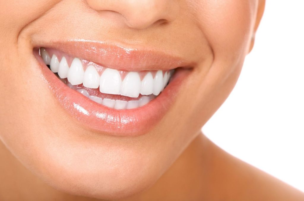 Rockstar White Teeth Whitening Products: Are They Safe?