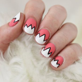 pink and white zigzag