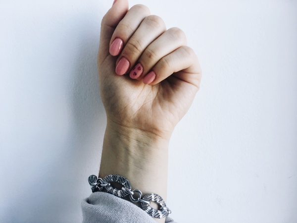 benefits of gelatin - strong nails