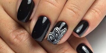 Black nails