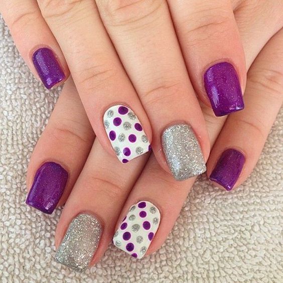 nail design trends violet polka dots spring 2018