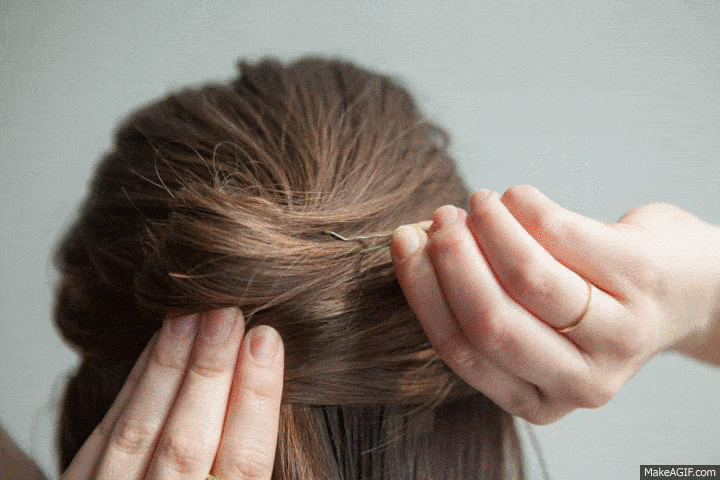 how to use bobby pins locking technique