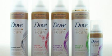 Dove Refresh + Care Dry Shampoo review