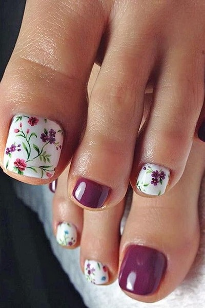 floral design for toes