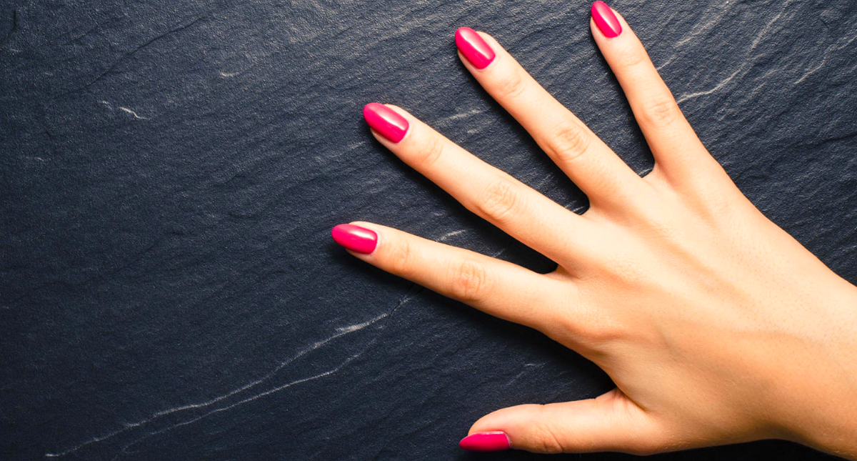 How to Remove Fake Nails of Any Kind Quickly and Easily